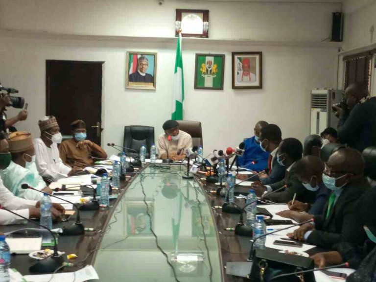 FG Holds Reconciliatory Meeting With Resident Doctors
