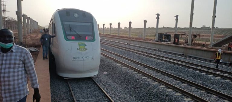 FG Flags Off $3.2bn Rehabilitation Port Harcourt -Maiduguri Eastern Narrow Guage Railway Project