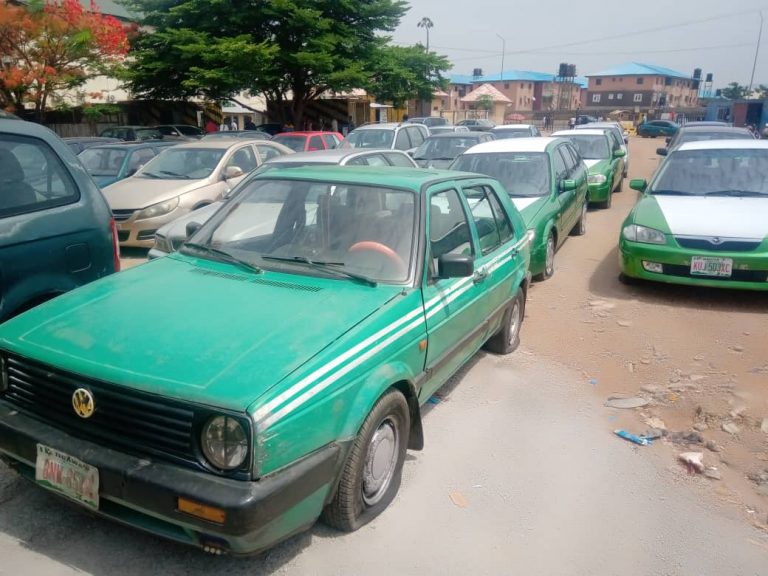 FCTA Task Team Raids Illegal Parks In Area 1, Apo