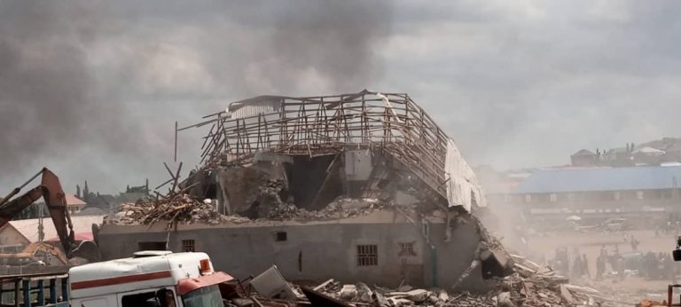 FCTA Tightens Its Grip On Criminals, Demolishes Market, Warehouses In Mpape