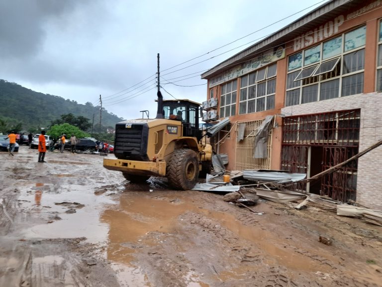 FCT Taskforce Raided Criminals Den In Abuja, Arrests 6 Suspects FCT Taskforce Raided Criminals Den In Abuja, Arrests 6 Suspects