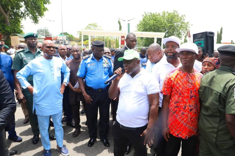 Wike Sounds Warning to Traders: Follow Due Process or Face Consequences