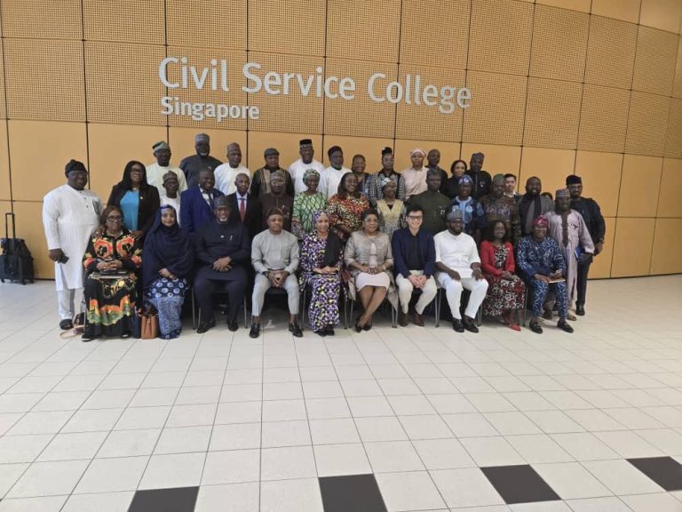 Defence Ministry’s Perm Sec Extols Head of Service For Study Tour Of Singapore Civil Service